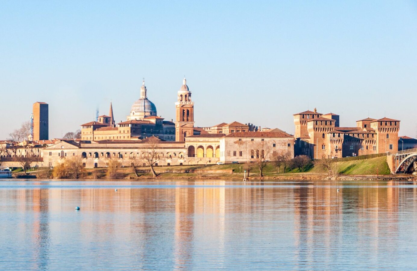 Mantova navigazione sul Mincio